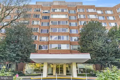 4000 Tunlaw Road NW #318, Washington, DC 20007 - Photo 5