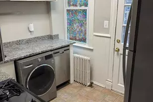 318 North Carolina Ave SE, Washington, DC 20003 - Photo 5
