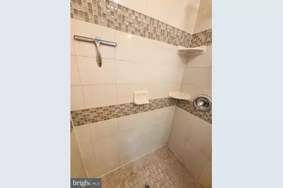 207 R Street NW #4, Washington, DC 20001 - Photo 13