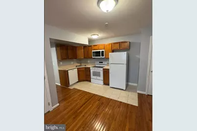 612 Eastern Avenue NE #103, Washington, DC 20019 - Photo 3