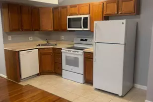612 Eastern Ave NE, Washington, DC 20019 - Photo 1