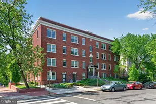 529 G St SE, Washington, DC 20003 - Photo 1