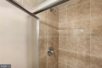 17 V Street NW #1, Washington, DC 20001 - Photo 33