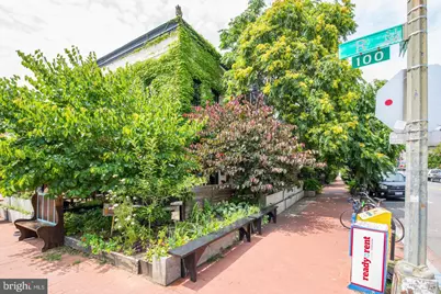 17 V Street NW #1, Washington, DC 20001 - Photo 41
