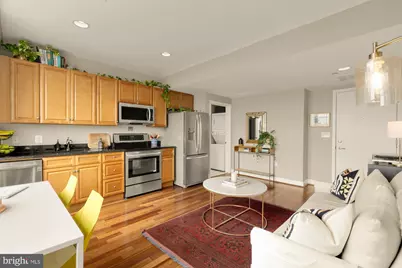 150 V Street NW #V406, Washington, DC 20001 - Photo 5
