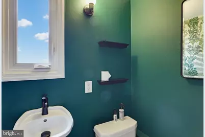 311 16th Street SE, Washington, DC 20003 - Photo 15