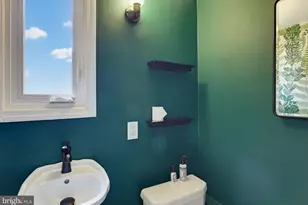 311 16th St SE, Washington, DC 20003 - Photo 15