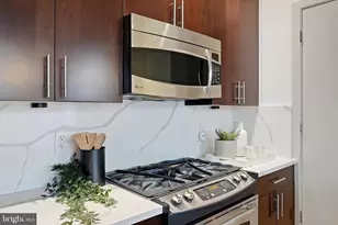 929 Florida Ave NW, Washington, DC 20001 - Photo 11