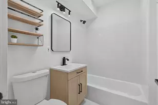 219 Douglas St NE, Washington, DC 20002 - Photo 23