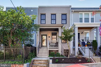 219 Douglas Street NE, Washington, DC 20002 - Photo 3