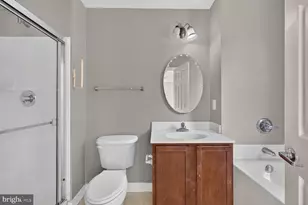 4861 F Street SE SE, Washington, DC 20019 - Photo 15