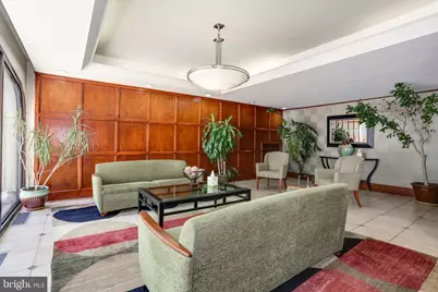 922 24th Street NW #104, Washington, DC 20037 - Photo 3