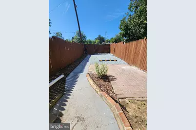 1818 Corcoran Street NE, Washington, DC 20002 - Photo 9
