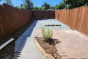 1818 Corcoran St NE, Washington, DC 20002 - Photo 9