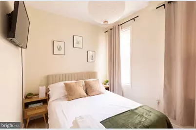811 W Virginia Avenue NE, Washington, DC 20002 - Photo 9