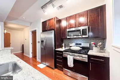 921 Butternut Street NW #201, Washington, DC 20012 - Photo 3