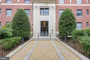 2127 California St NW, Washington, DC 20008 - Photo 21
