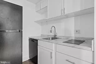 2127 California St NW, Washington, DC 20008 - Photo 9