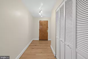 2127 California St NW, Washington, DC 20008 - Photo 3