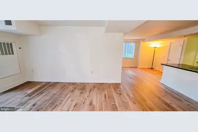 800 4th Street SW #S402, Washington, DC 20024 - Photo 7