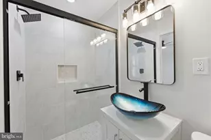 1601 Hamlin St NE, Washington, DC 20018 - Photo 23