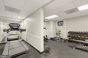 1801 Clydesdale Pl NW, Washington, DC 20009 - Photo 17