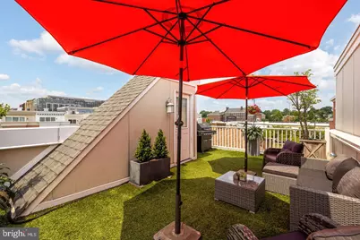 914 4th Street SE, Washington, DC 20003 - Photo 27