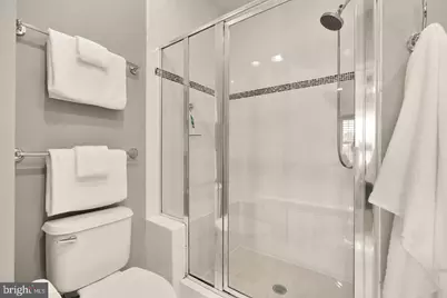 914 4th Street SE, Washington, DC 20003 - Photo 21