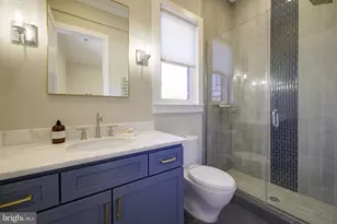 1335 R St NW, Washington, DC 20009 - Photo 27