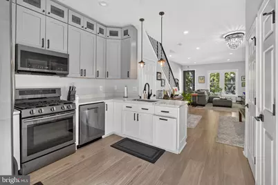 724 Harvard Street NW, Washington, DC 20001 - Photo 9