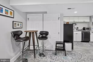 724 Harvard St NW, Washington, DC 20001 - Photo 21