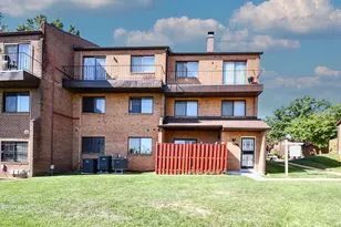 3481 Summit Ct NE, Washington, DC 20018 - Photo 3