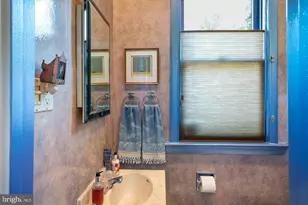 1333 21st St NW, Washington, DC 20036 - Photo 43