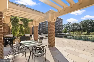 520 N St SW, Washington, DC 20024 - Photo 31
