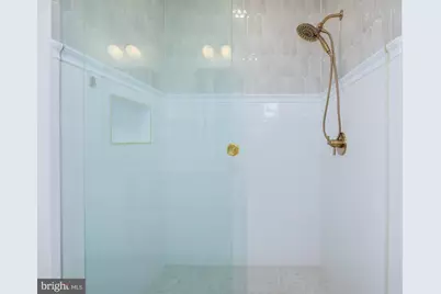 217 16th Street NE #9, Washington, DC 20002 - Photo 13