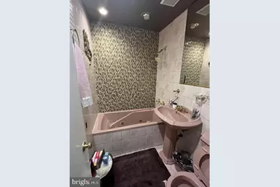 142 G Street SW #155, Washington, DC 20024 - Photo 3