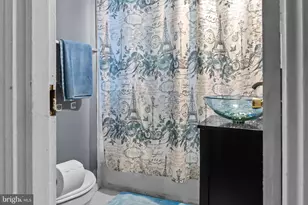 4342 Halley Terrace SE, Washington, DC 20032 - Photo 7