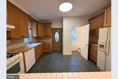 757 Girard Street NW, Washington, DC 20001 - Photo 5