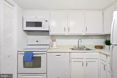 1428 Swann Street NW, Washington, DC 20009 - Photo 39