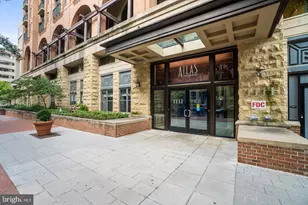 1111 25th St NW, Washington, DC 20037 - Photo 1