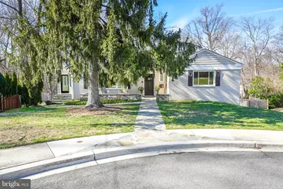 5128 Linnean Terrace NW, Washington, DC 20008 - Photo 1