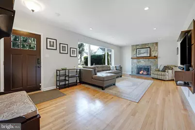 5128 Linnean Terrace NW, Washington, DC 20008 - Photo 7