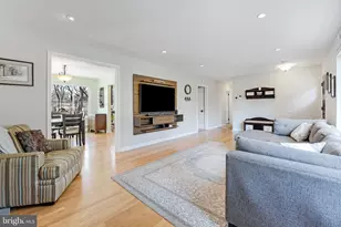 5128 Linnean Terrace NW, Washington, DC 20008 - Photo 9