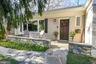 5128 Linnean Terrace NW, Washington, DC 20008 - Photo 3
