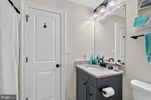 1427 5th St NW, Washington, DC 20001 - Photo 29
