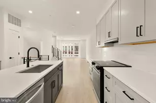 2615 Olmsted Ct NW, Washington, DC 20001 - Photo 9