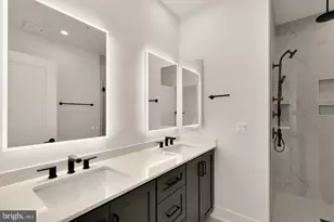 2615 Olmsted Ct NW, Washington, DC 20001 - Photo 19