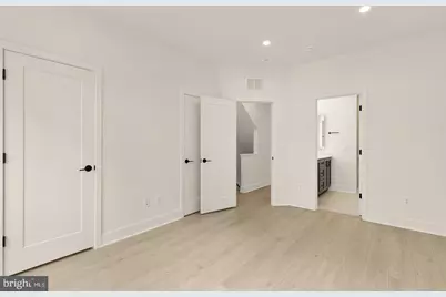 2615 Olmsted Court NW, Washington, DC 20001 - Photo 17