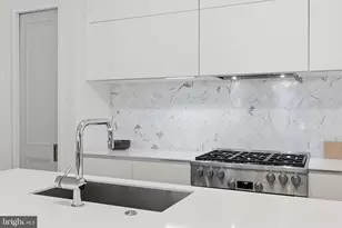 1837 Wyoming Ave NW, Washington, DC 20009 - Photo 9