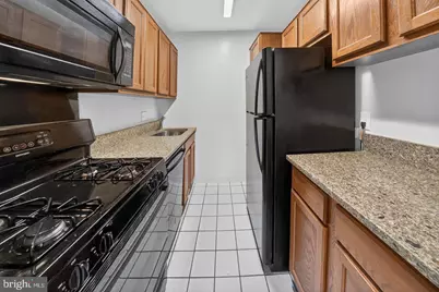 5406 Connecticut Avenue NW #507, Washington, DC 20015 - Photo 3